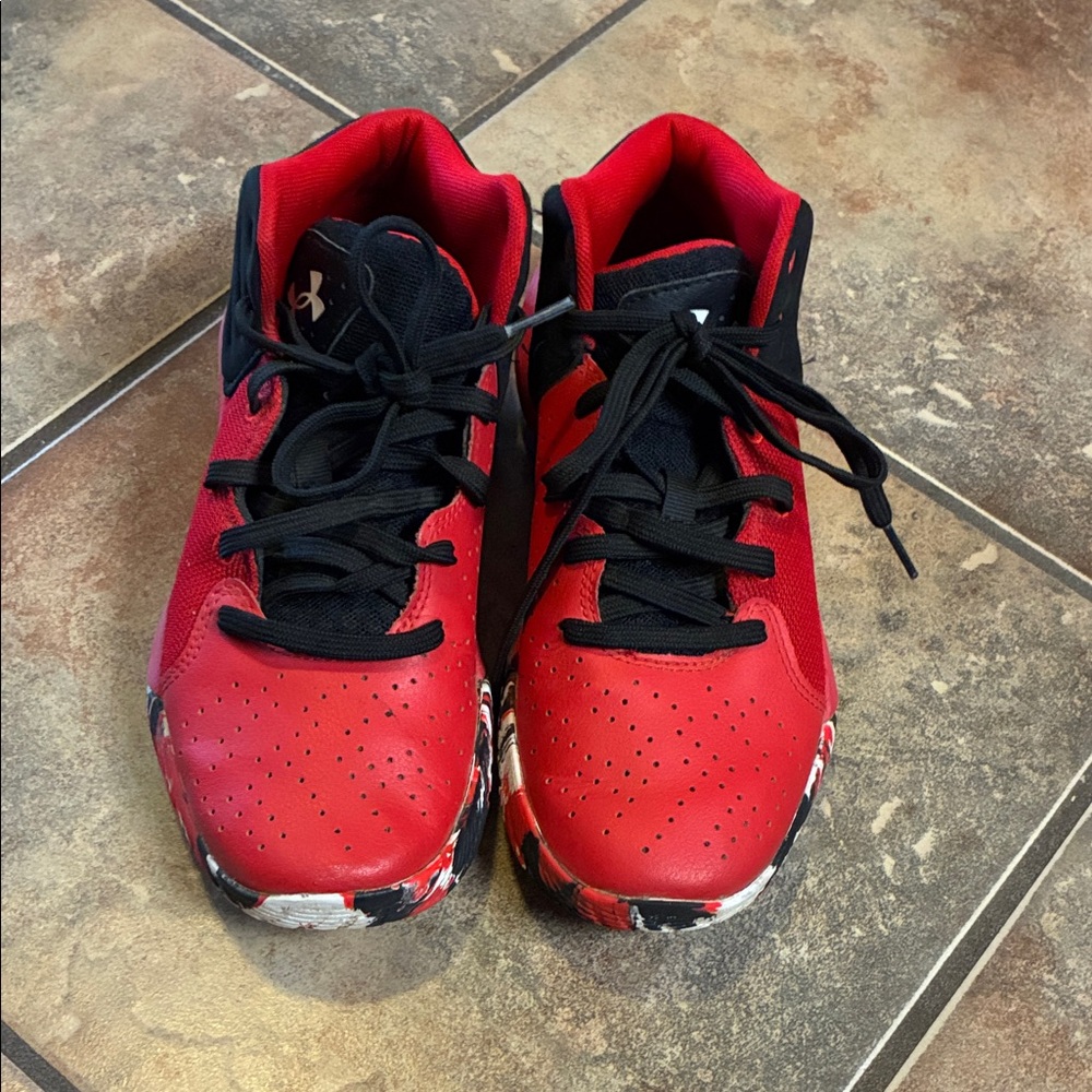 Under Armour Kids Red and Black High-Top Sneakers with Patterned Sole